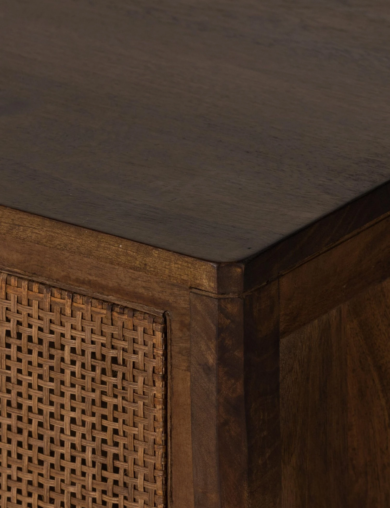 Hannah 6-Drawer Dresser 8 Hannah 6-Drawer Dresser - Image 8