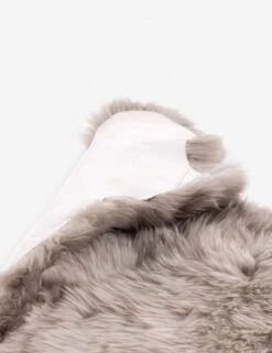 Vale Ombre Sheepskin Throw -Chic Furniture Sale 231321 001 DET 3