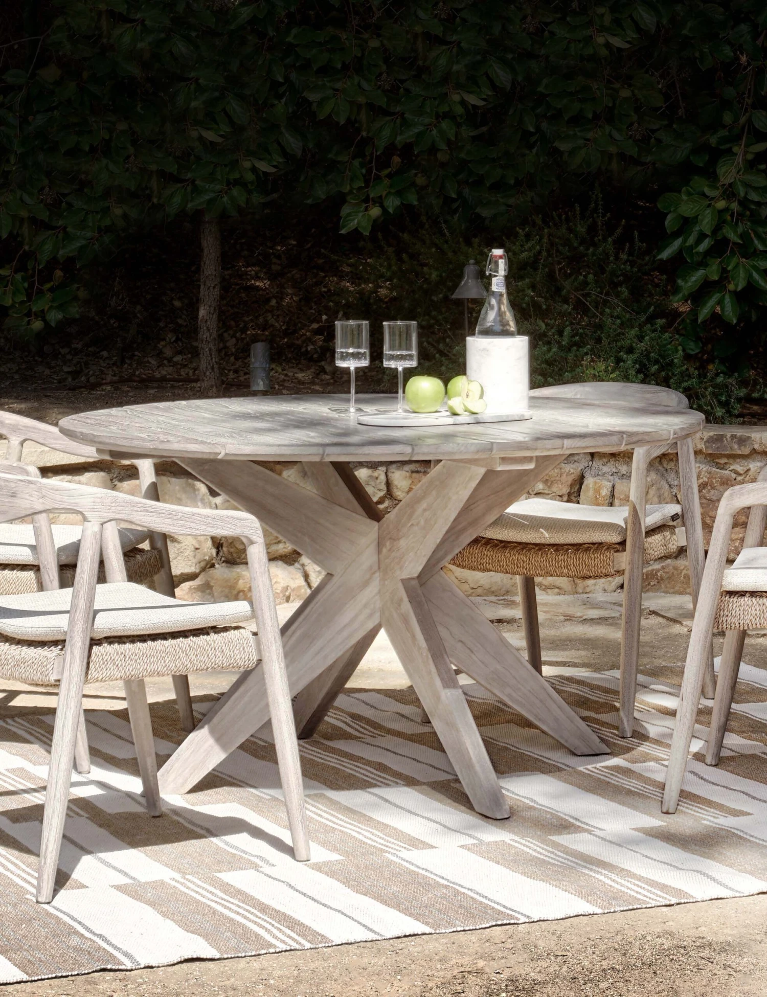 Rosetta Indoor / Outdoor Round Dining Table 2 Rosetta Indoor / Outdoor Round Dining Table - Image 2
