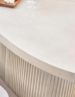 Lelia Indoor / Outdoor Oval Dining Table -Chic Furniture Sale 51031227 4 LIFESTYLE