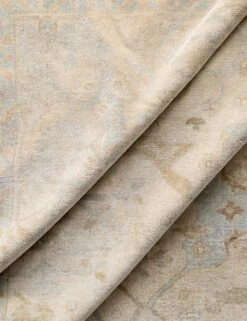 Fatima Rug -Chic Furniture Sale ATQ 1000 atq1000 styleshot 201