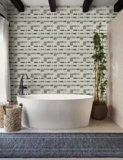 Adentro Rug -Chic Furniture Sale BathroomVIgnettes 5216 SITECROP 6449970e ad29 4a87 afc1 91e555a3127b