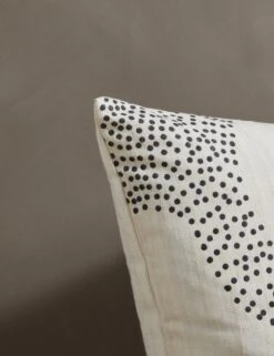 Course Silk Pillow By Hadiya Williams -Chic Furniture Sale CourseSilkPillowbyHadiyaWilliams A0655698B 1244