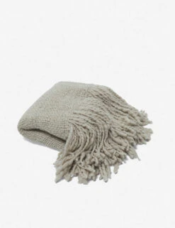 Goleta Throw -Chic Furniture Sale GoletaThrow 1971 0975469c 57c8 45df 8d4e 2379f013eac2