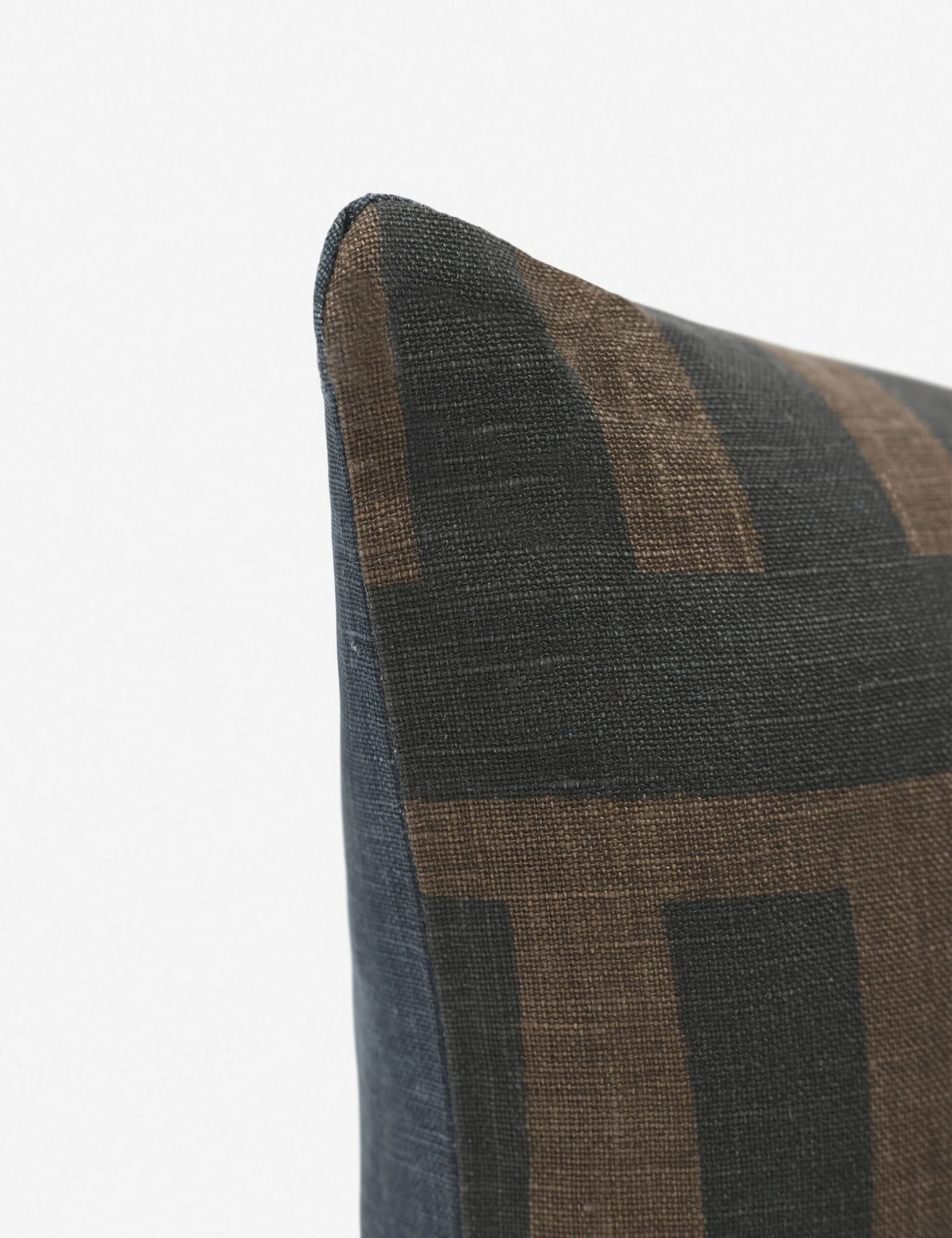 Kellan Pillow 5 Kellan Pillow - Image 5