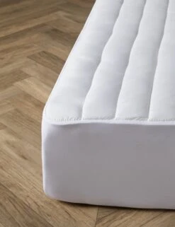 Lambert Mattress Pad 6 Lambert Mattress Pad -Chic Furniture Sale LambertMattressPad L0467891 19051