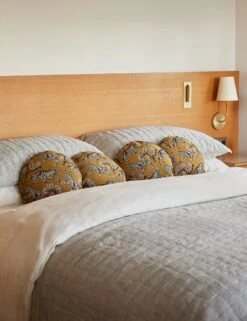 Lammin Linen Quilted Coverlet By Sarah Sherman Samuel -Chic Furniture Sale SSSHOTEL Site Crops Lifestyle 1 1