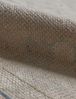 Vintage Turkish Hand-Knotted Wool Rug No. 144, 3'9" X 6'6" 5 Vintage Turkish Hand-Knotted Wool Rug No. 144, 3'9" X 6'6" -Chic Furniture Sale VintageTurkishRugNo.144 3 9x6 6 A0657560 0600