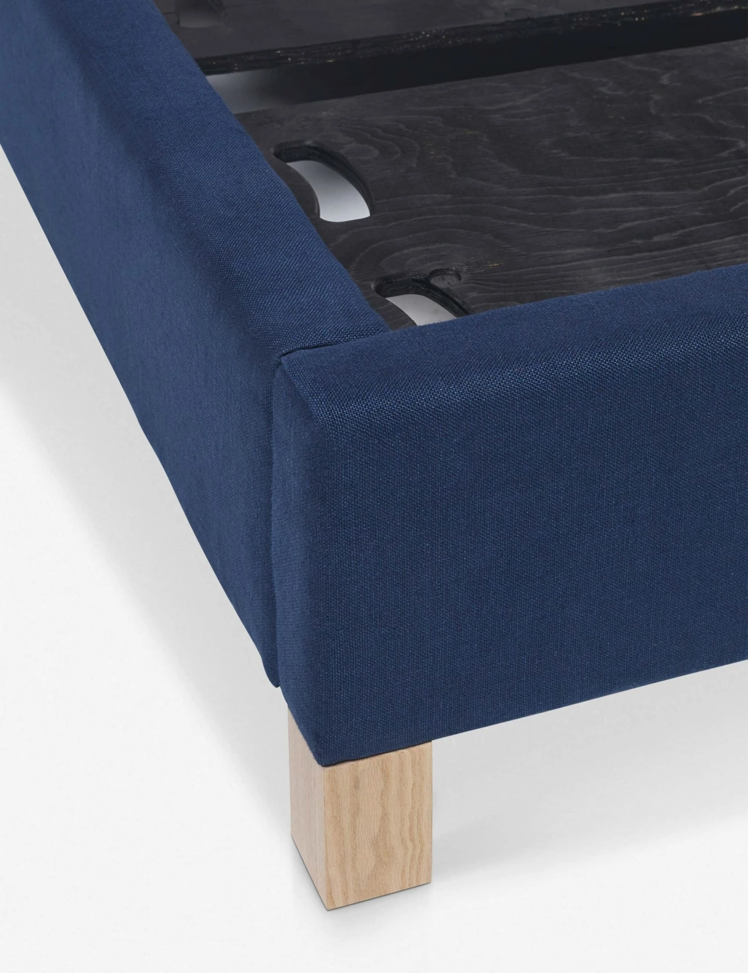 Ambleside Bed By Ginny Macdonald 8 Ambleside Bed By Ginny Macdonald - Image 8