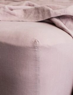 European Flax Linen Fitted Sheet By Cultiver -Chic Furniture Sale cultiver linen bedding dusk fitted sheet 1 1