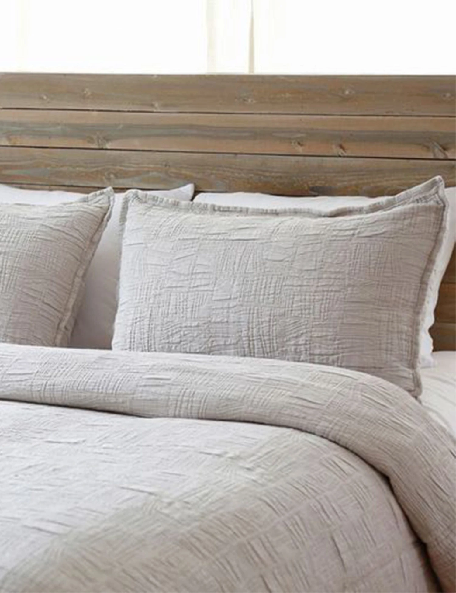 Harbour Cotton Matelassé Coverlet By Pom Pom At Home 2 Harbour Cotton Matelassé Coverlet By Pom Pom At Home - Image 2