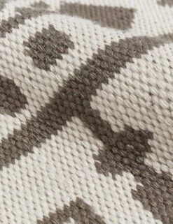 Porto Reversible Indoor / Outdoor Rug -Chic Furniture Sale porto indoor outdoor rug 0104