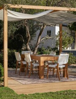Roana Indoor / Outdoor Rug 10 Roana Indoor / Outdoor Rug -Chic Furniture Sale roana rug dining room 0524 site crop 1