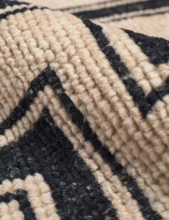 Senna Rug -Chic Furniture Sale senna details 2 1