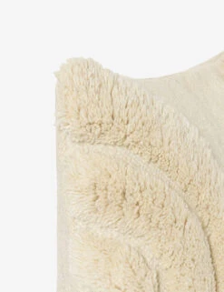 Arches Pillow By Sarah Sherman Samuel 31 Arches Pillow By Sarah Sherman Samuel -Chic Furniture Sale sss pillow details 23 1 0579d7ca 802c 4771 bbb0 726811d25665